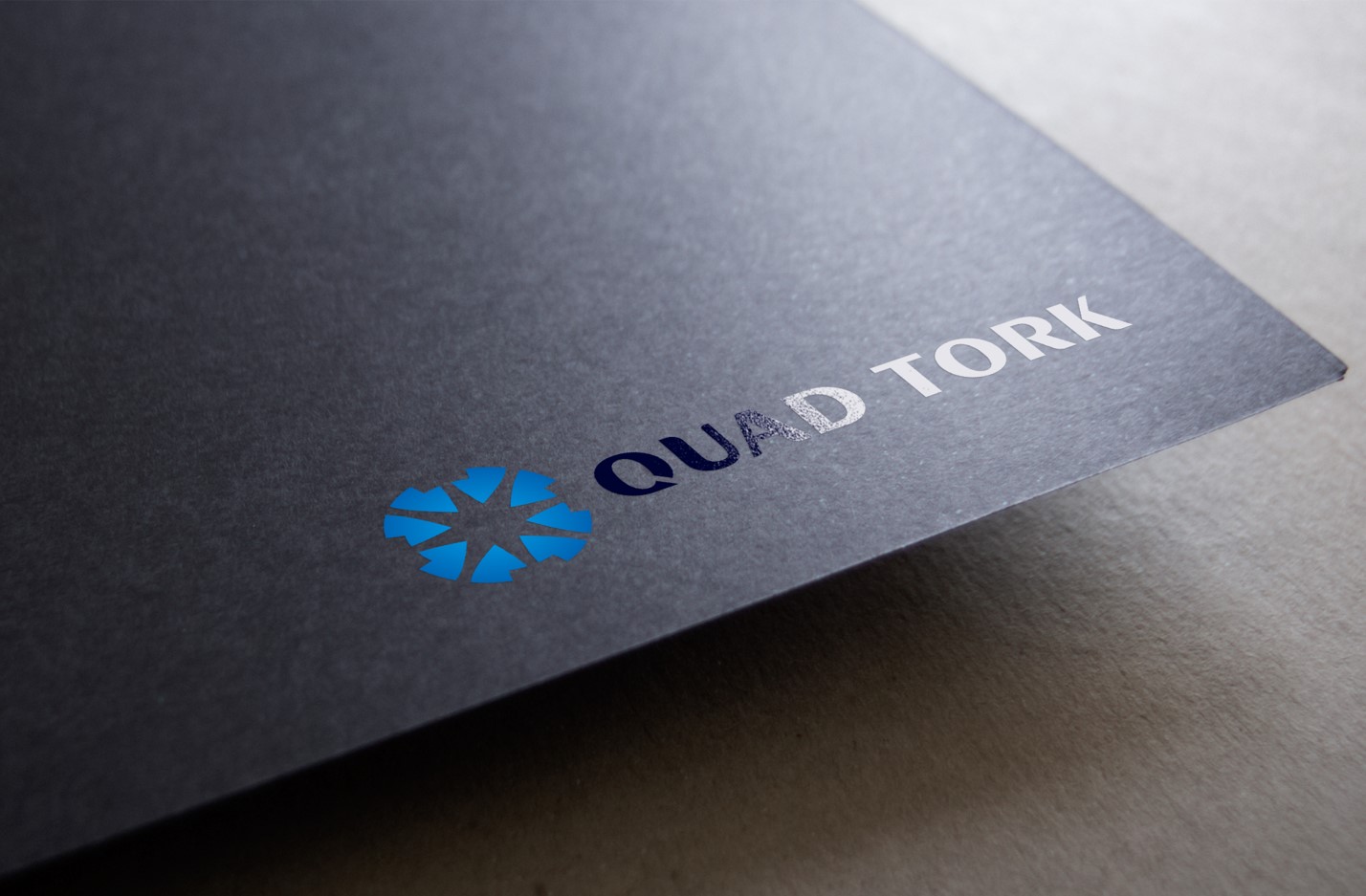 Quad Tork 公司logo設計